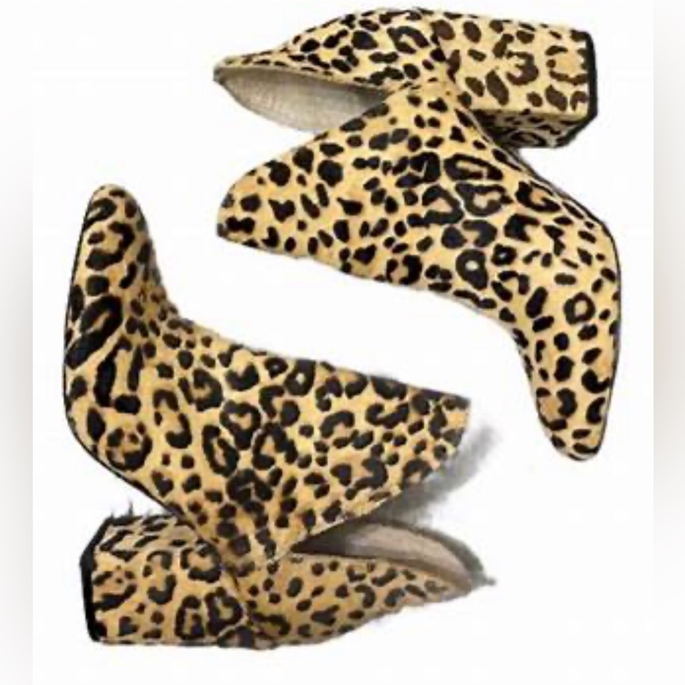 Steve Madden calf hair leopard "Rockstar" bootie 7.5 worn once